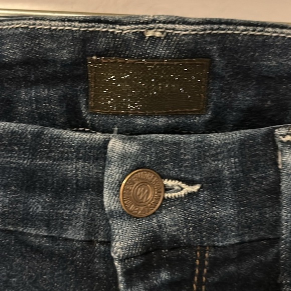 Mother Looker Ankle Fray in Partner in Crime - Picture 7 of 10